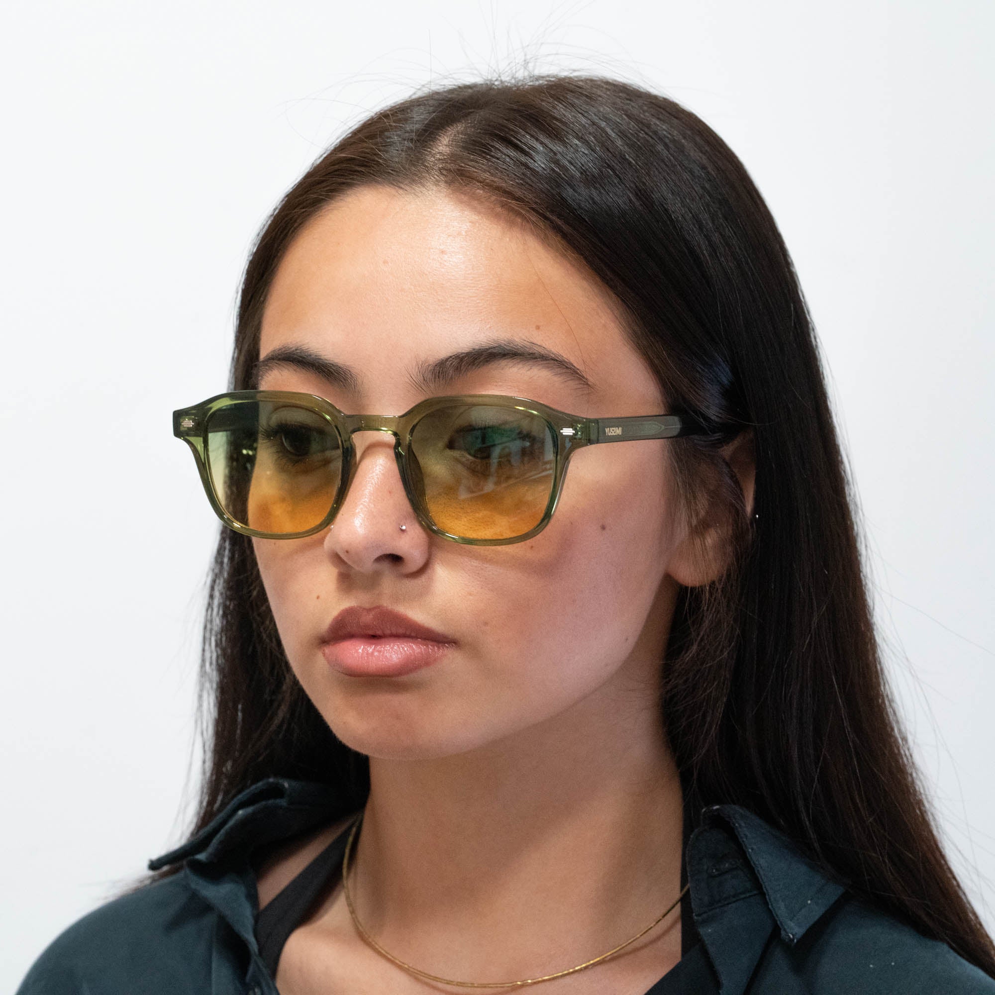 Lunettes de soleil Arthur transparente verte verres carrés dégradés verts foncés mixte