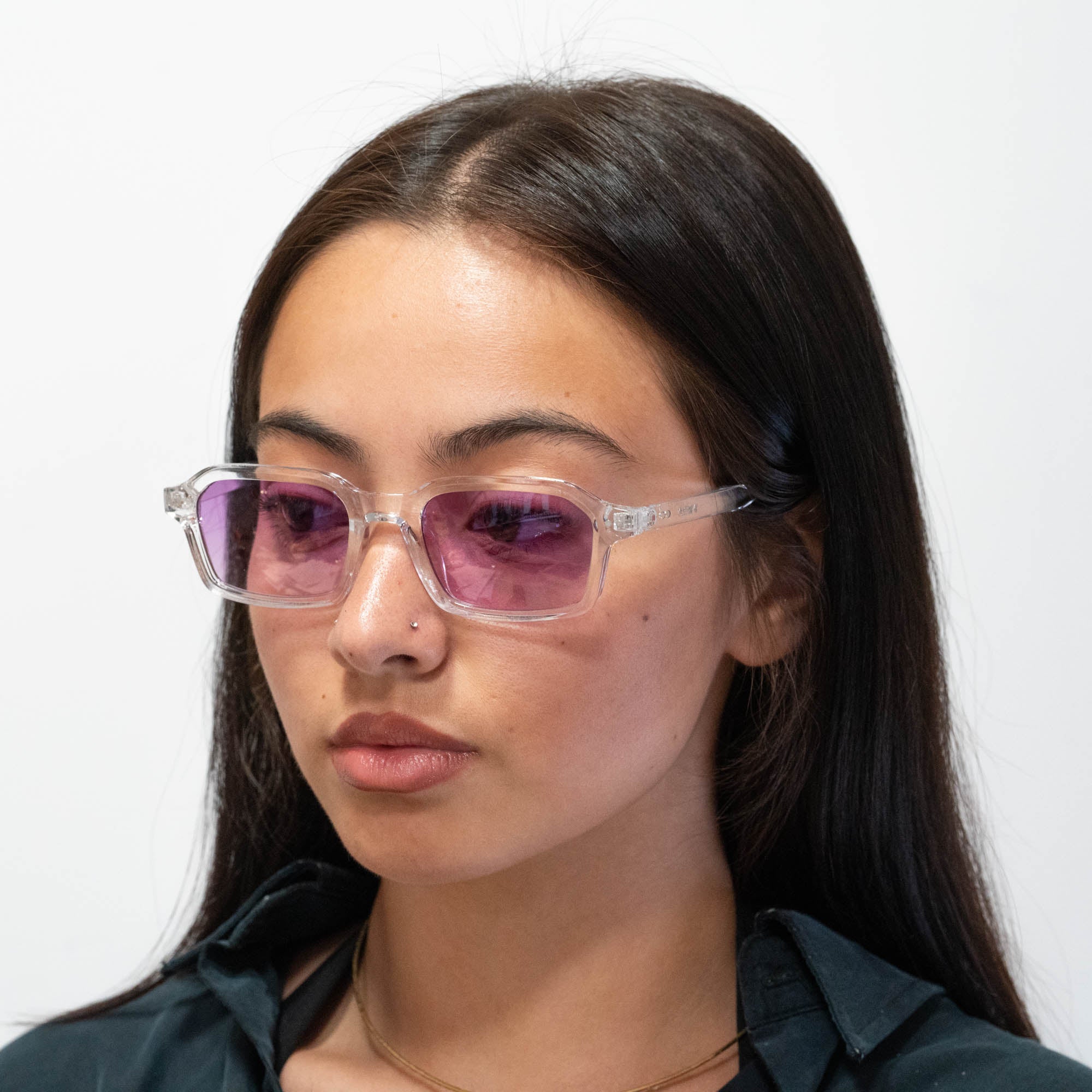 Lunettes de soleil Roy transparente verres rectangles violets mixte