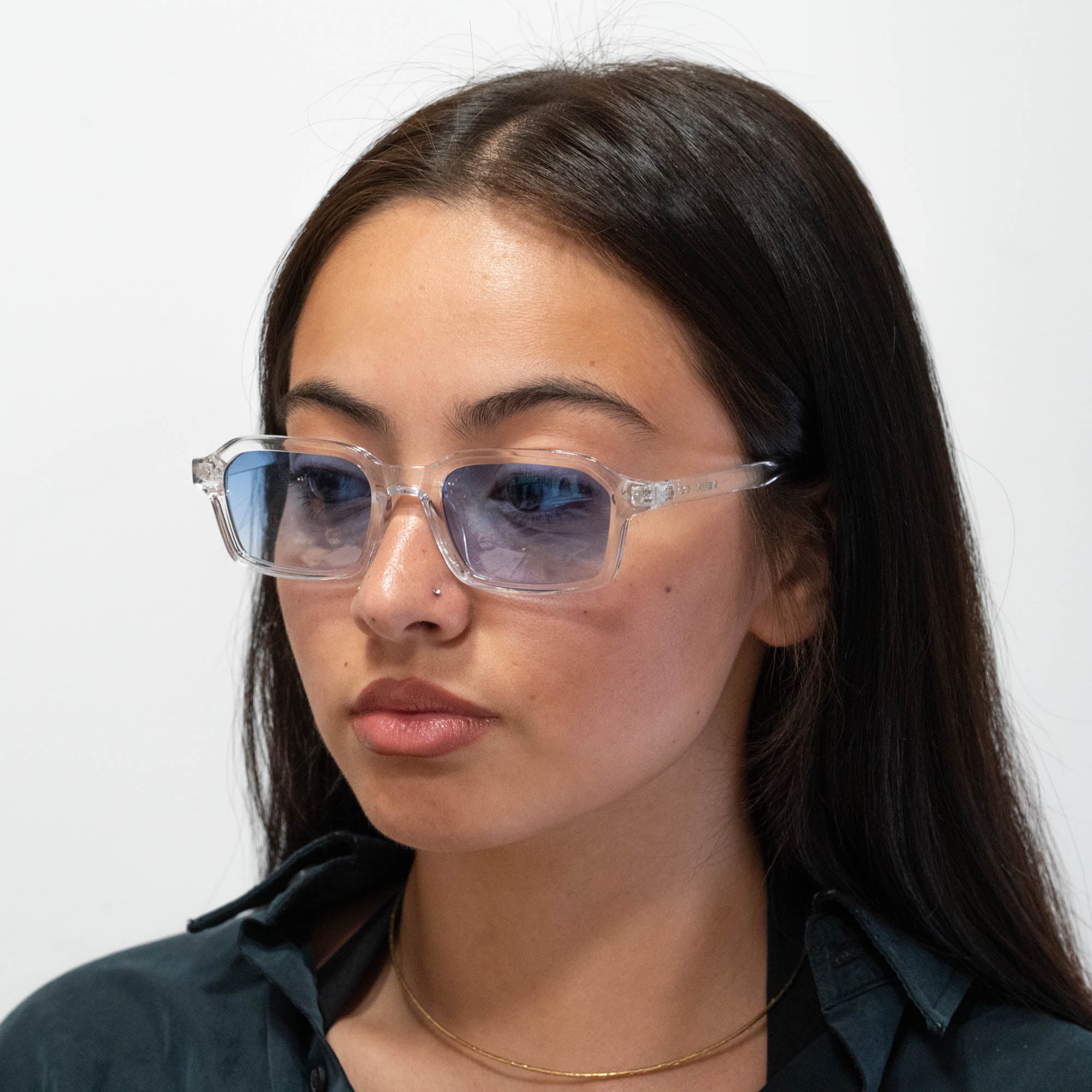 Lunettes de soleil Roy transparente verres rectangles bleus mixte