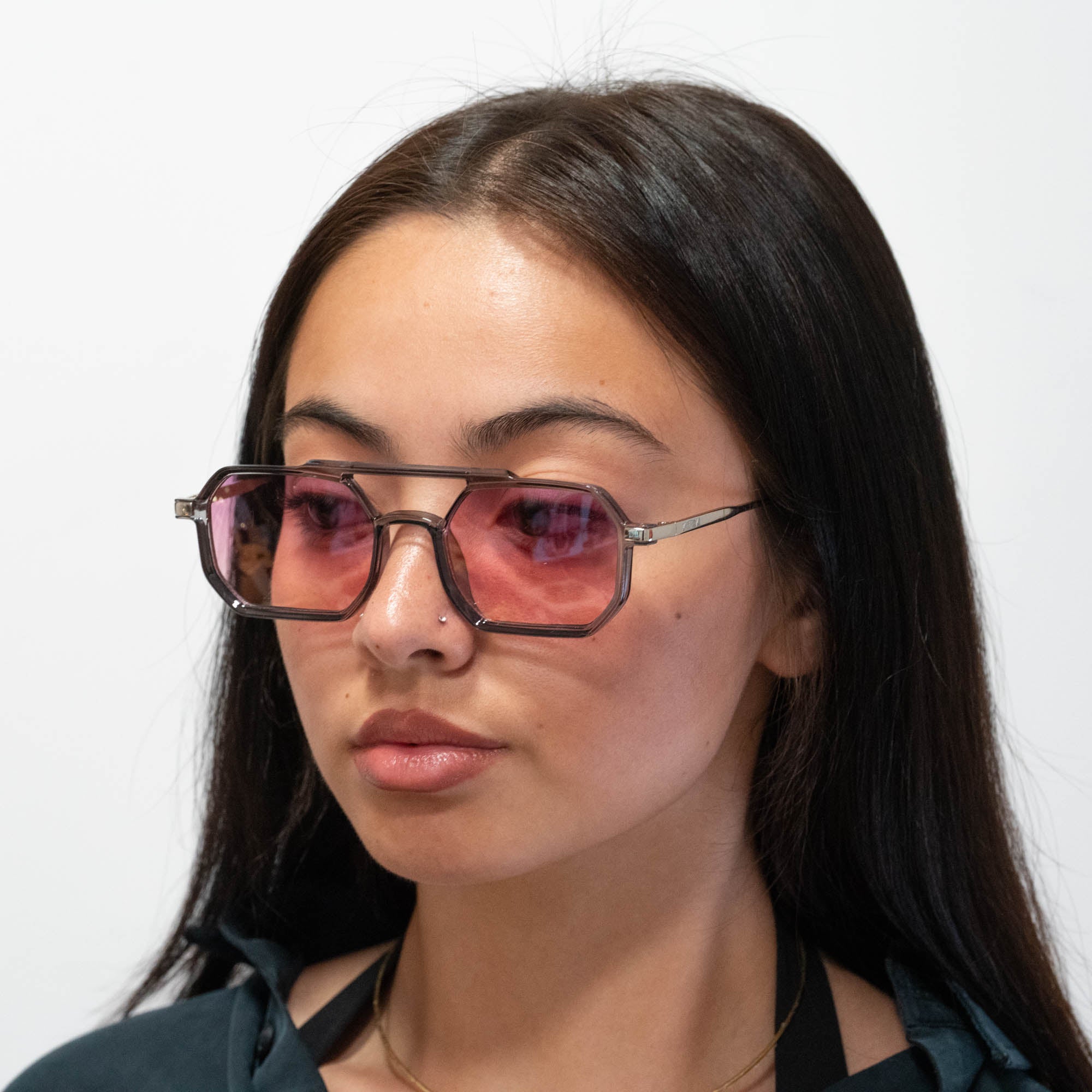 Lunettes de soleil Mia transparente noir verres rectangles roses mixte