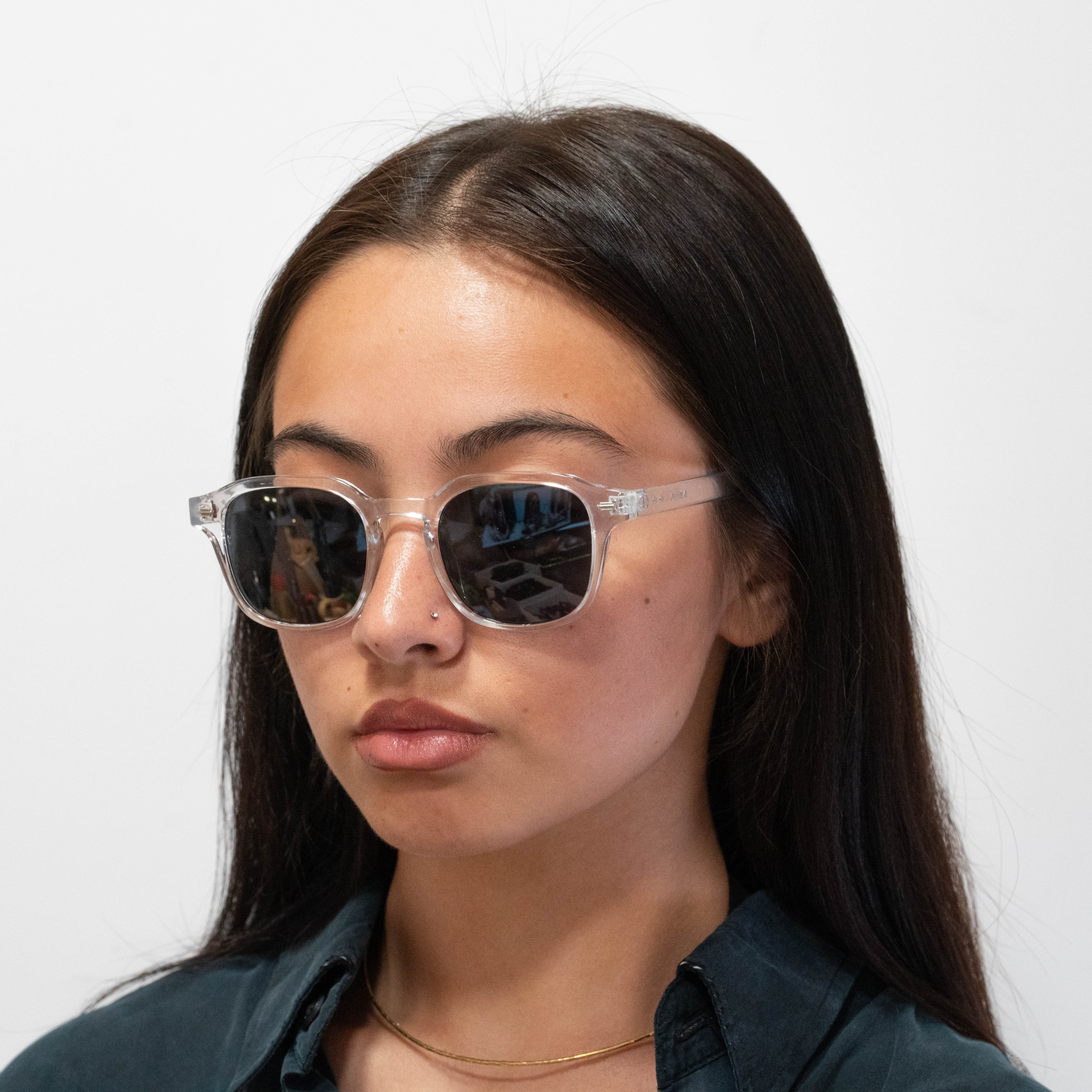 Lunettes de soleil Arthur transparente verres carrés gris mixte
