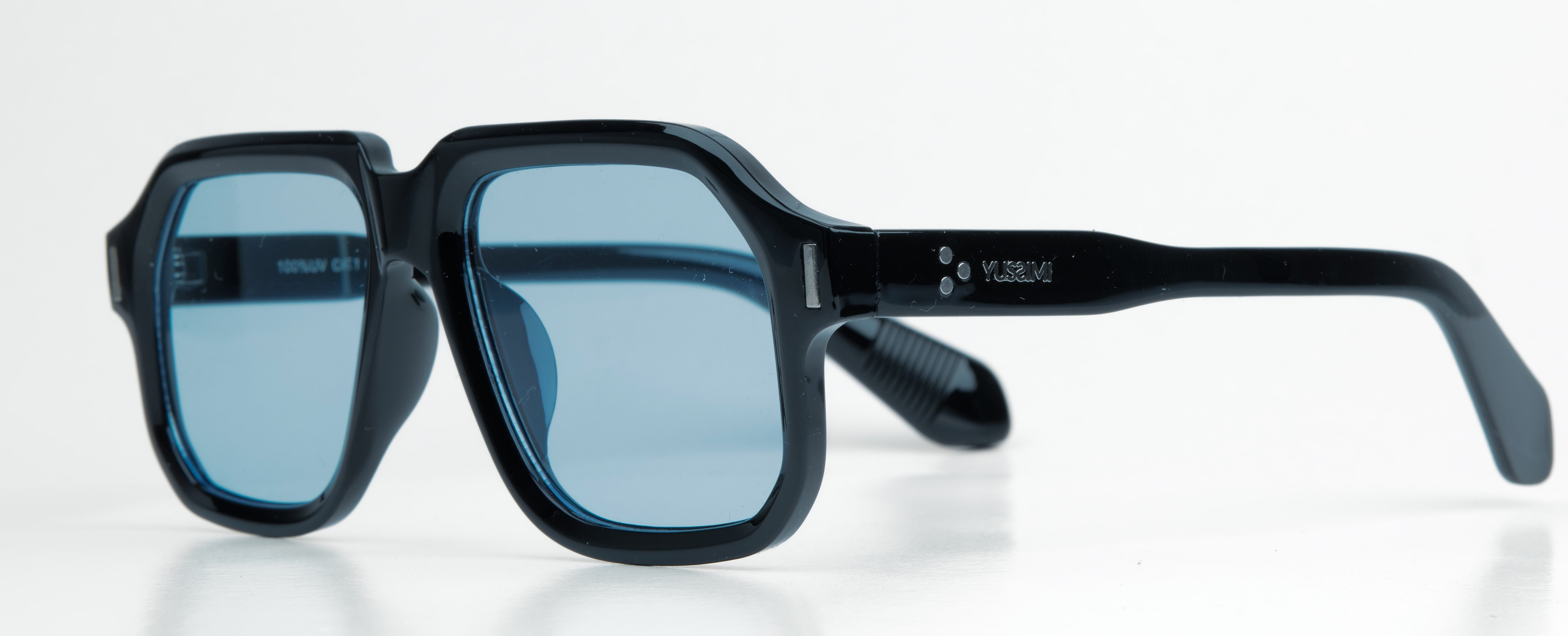 Lunettes de soleil Billy monture noire verres bleu