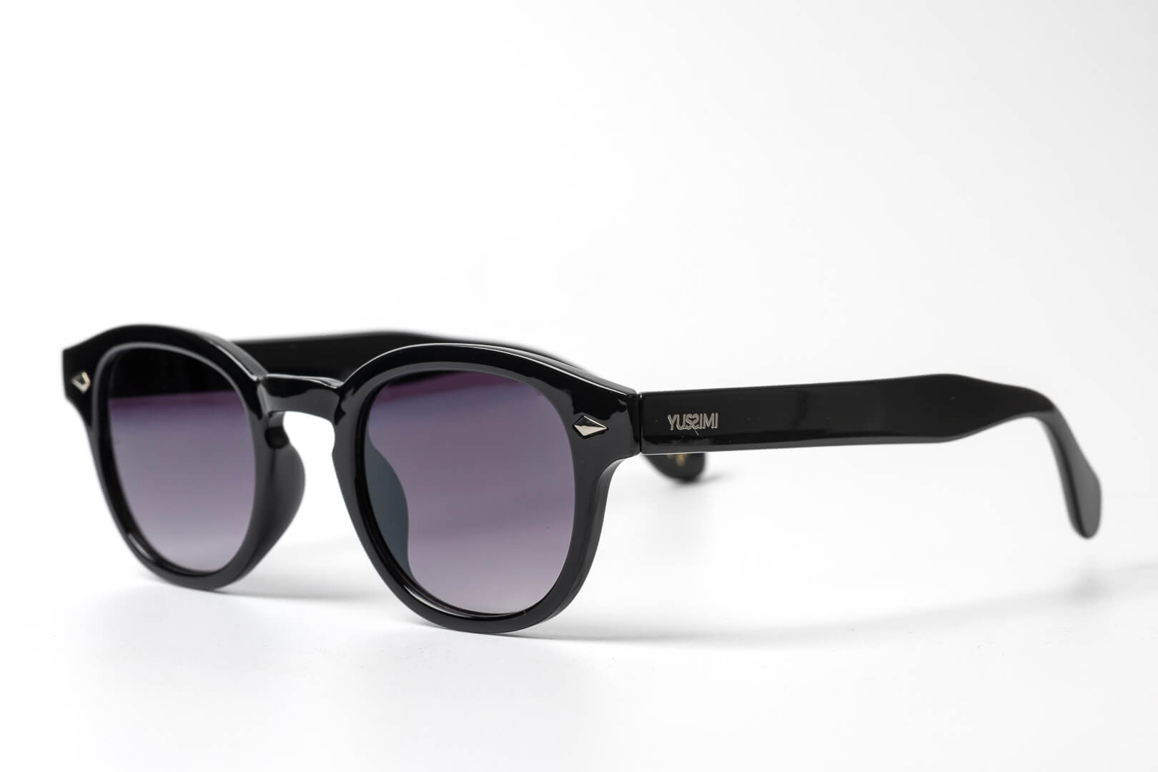 Albert noir verres  gris