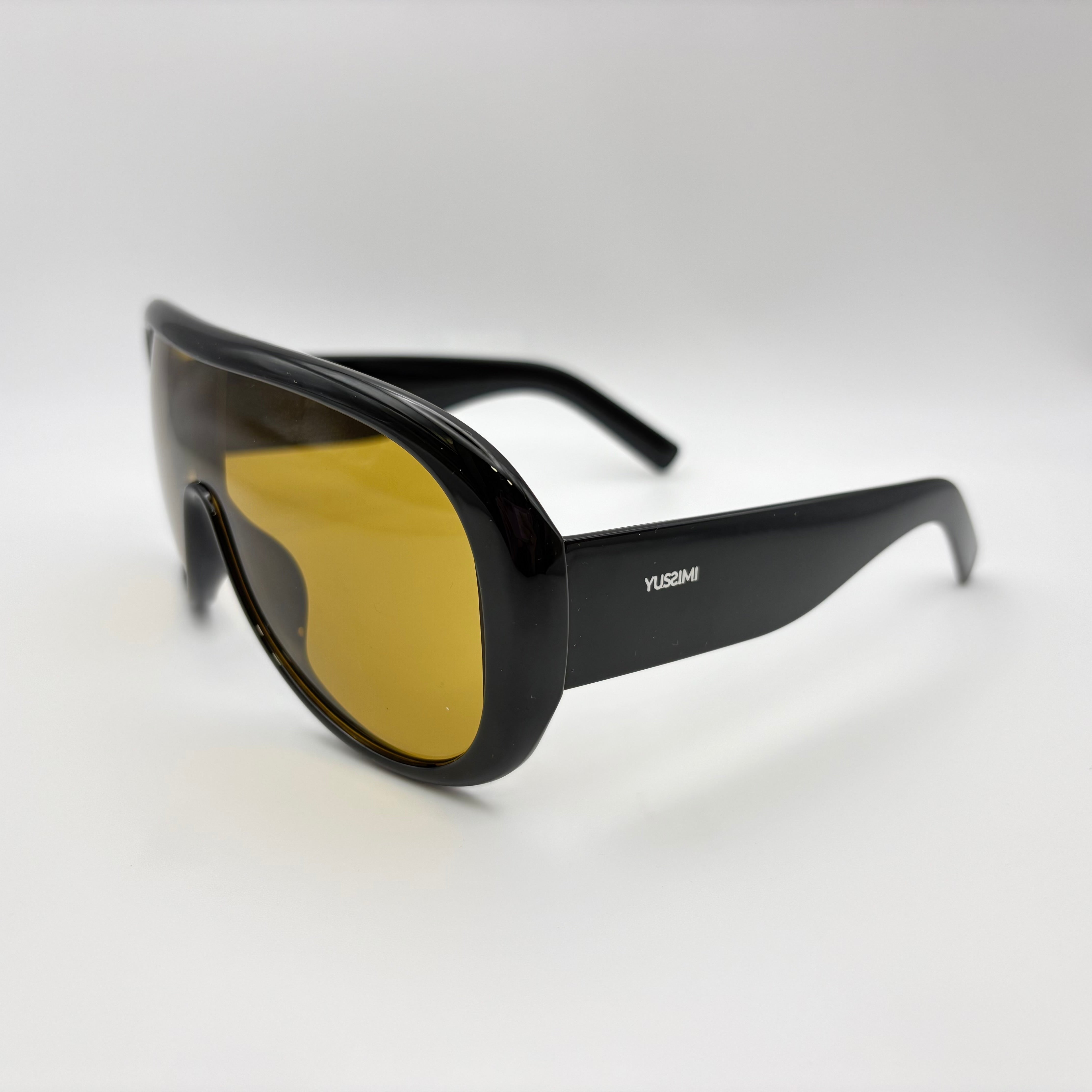 Endure noire verre jaune-thumbmail-2