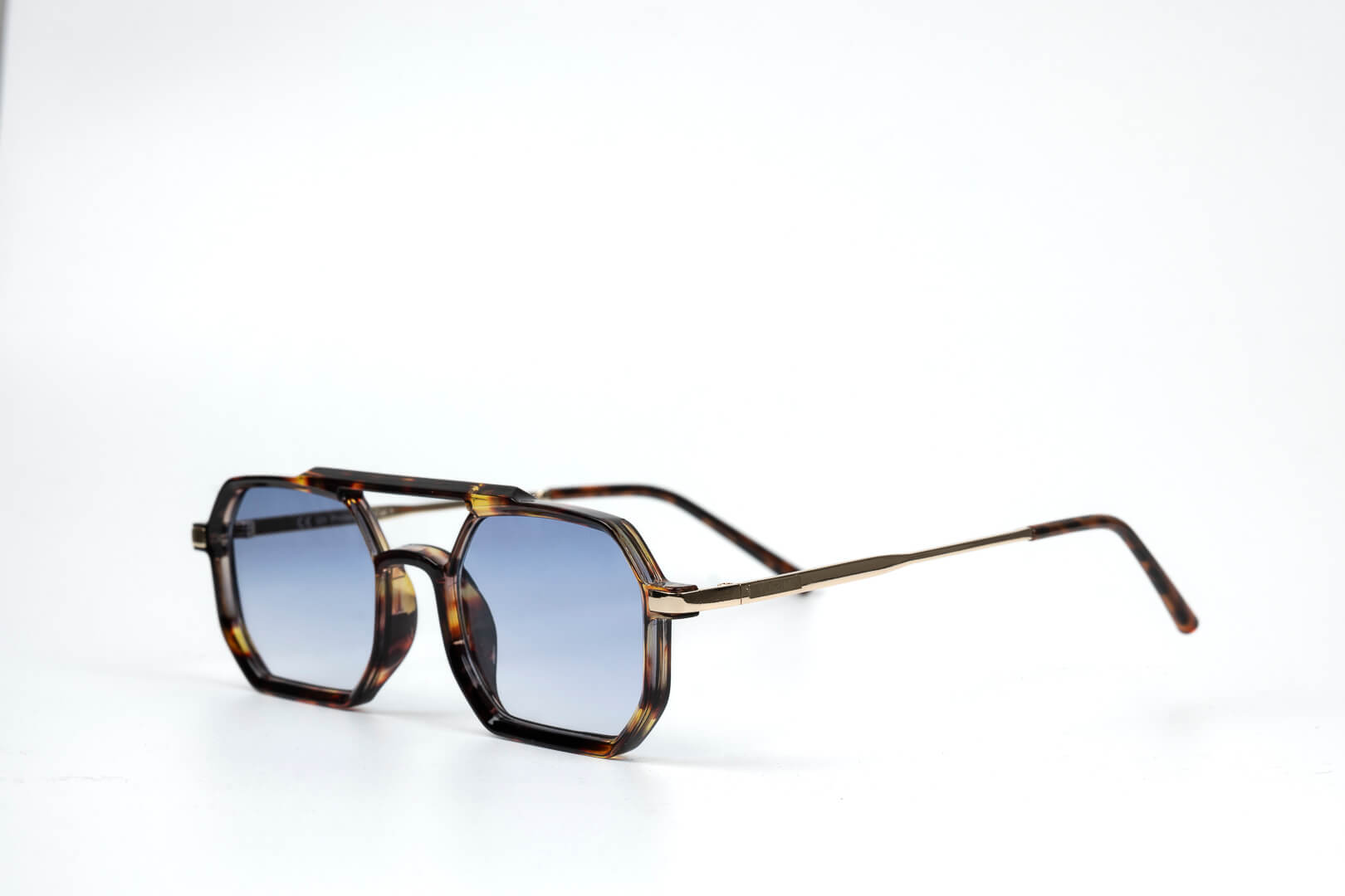 Mia Ecaille verres bleus