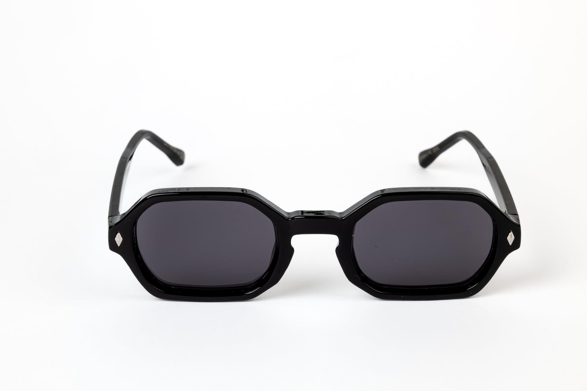 Nash noire verre gris